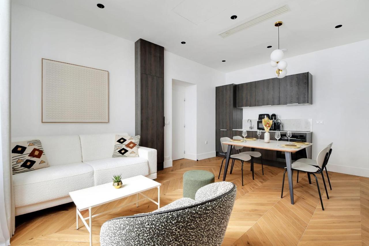 Moderne - 1br 4p - Opera Parijs